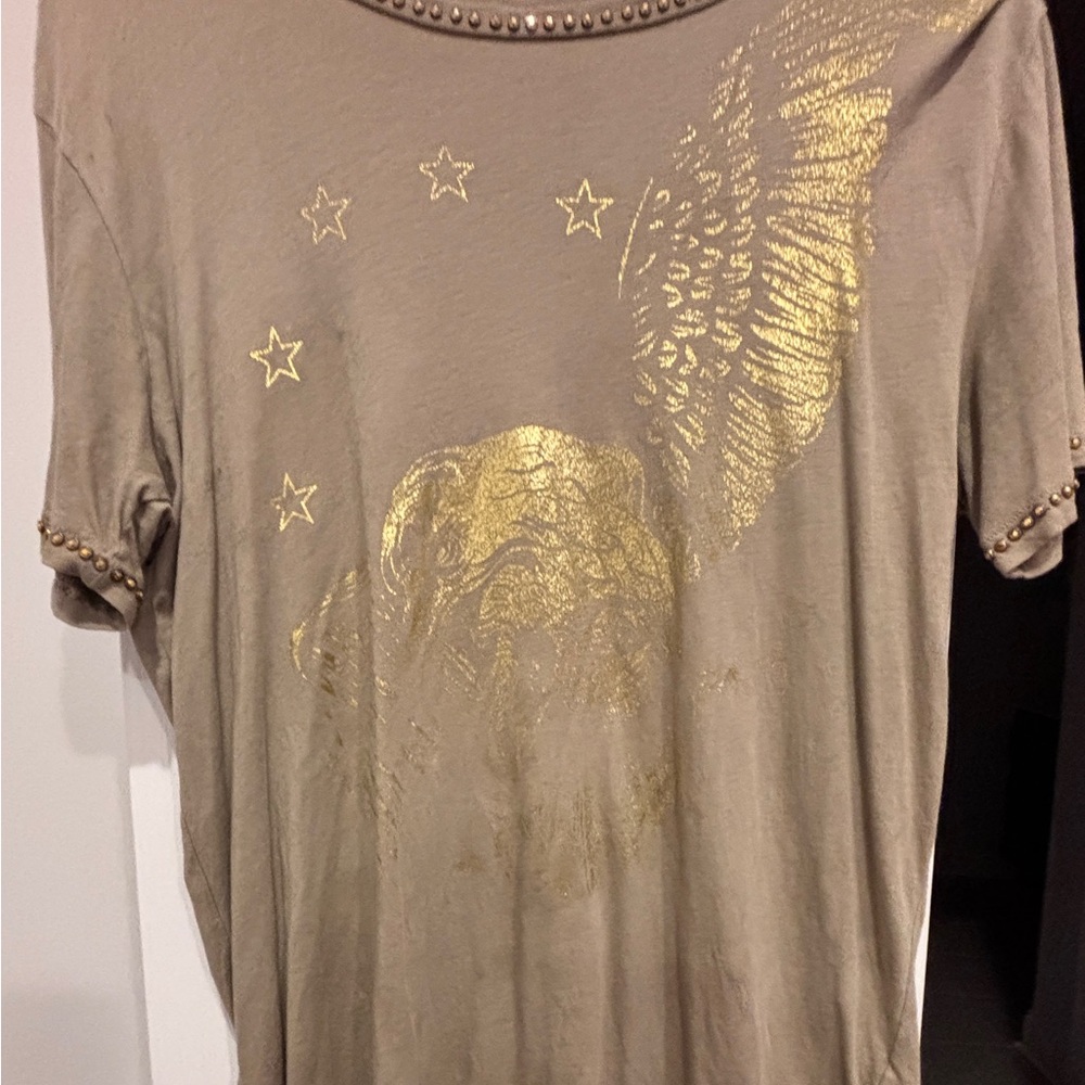 Robin's Jean Tan Tee with Gold Accents